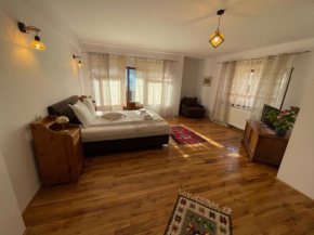 Camera Liliac - CĂTUN Sinaia